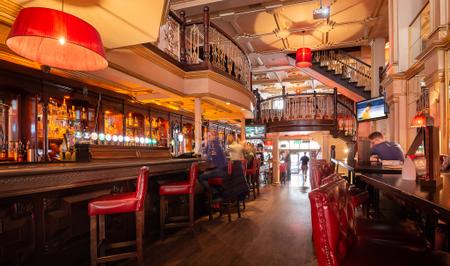 Mercantile Hotel | Dublin 2 |  O'Briens Bar